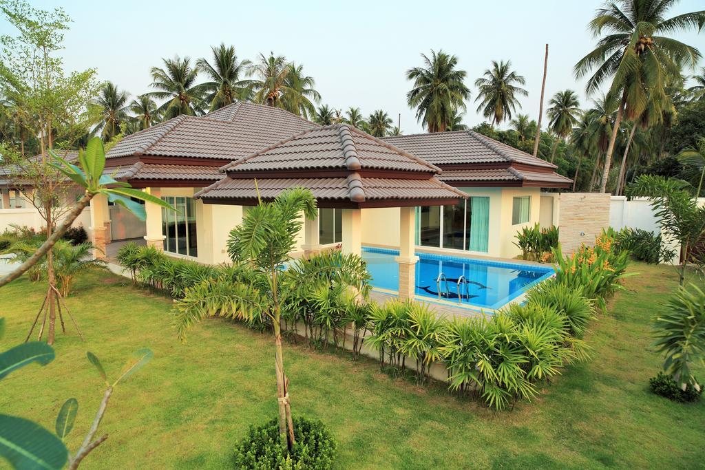 Unique Paradise Resort Bang Lamung Exterior photo